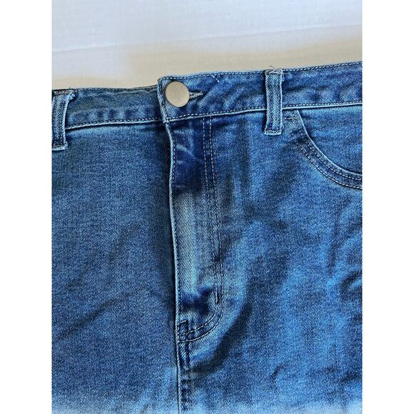 WILD FABLE Ombré Blue White  To Yellow Fade Stretch Denim Jean Mini Skirt Sz 16 - Picture 7 of 9
